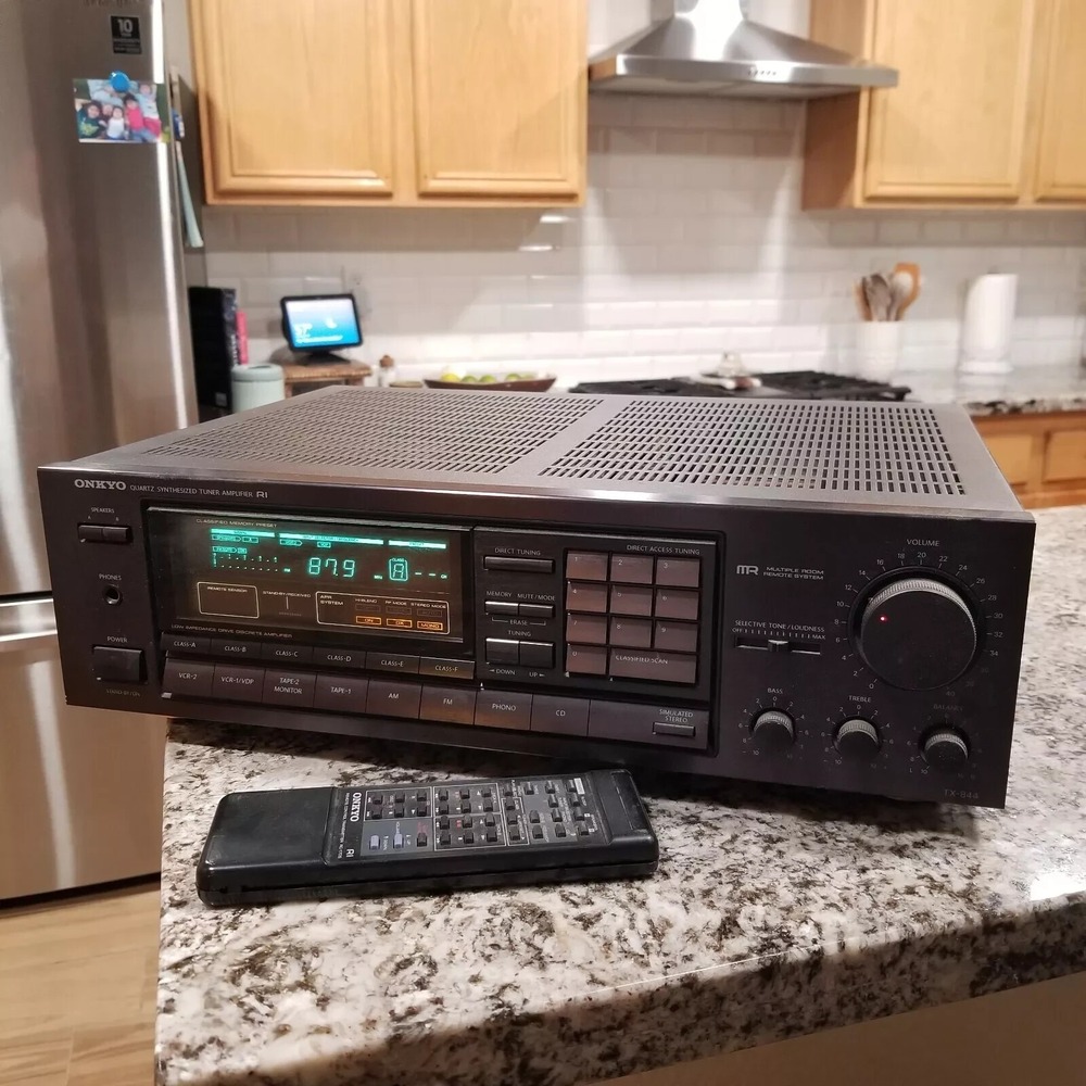 VINTAGE - Onkyo Quartz Synthesized Tuner Amplifier AM/FM TESTED